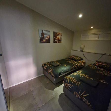 Appartamento Dorpsdijk 53A Vrouwenpolder Esterno foto