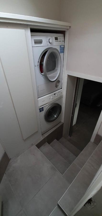 Appartamento Dorpsdijk 53A Vrouwenpolder Esterno foto